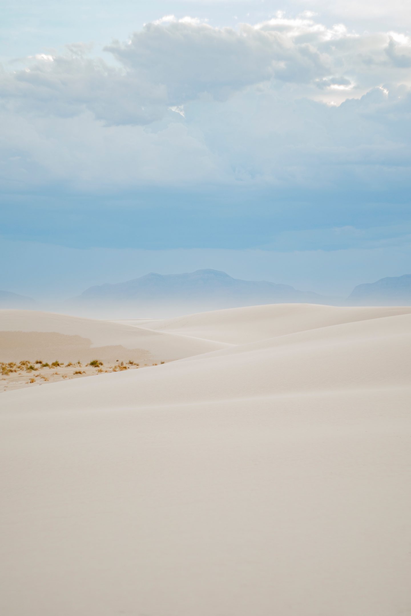 White Sands National Park near Alamogordo, New Mexico is in my top 10 favorite beautiful places in the US to visit.