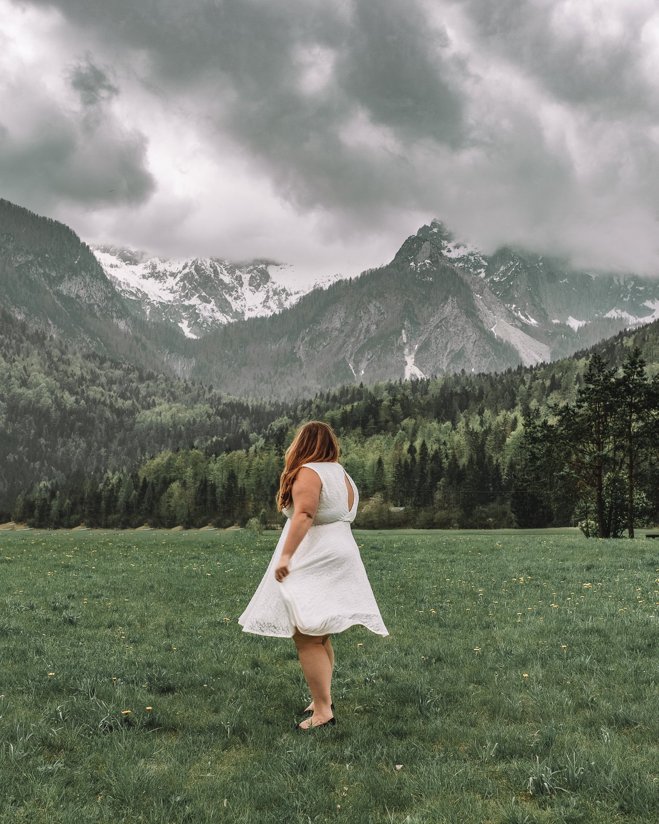 How to get incredible photos of yourself while traveling in Slovenia!